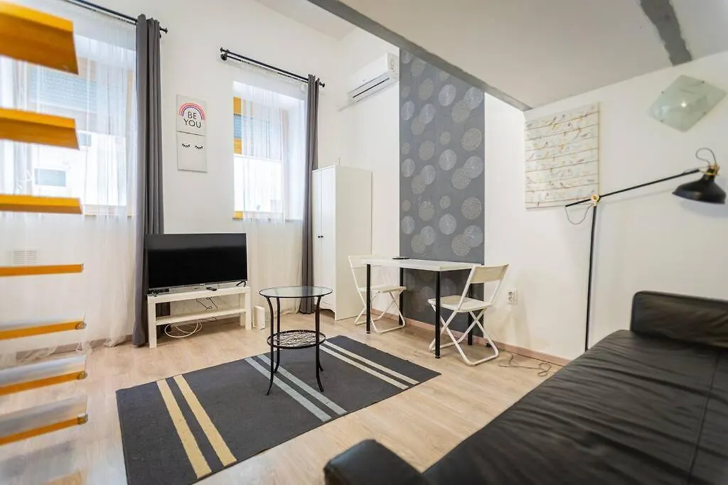 Cozy Apartment In Sip Str., Luna Budapest Hungary