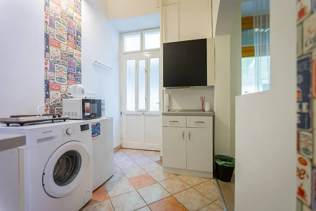 Cozy Apartment In Sip Str., Luna Budapest 0*,  Hungary