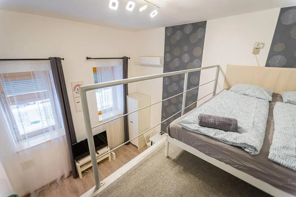 Cozy Apartment In Sip Str., Luna Budapest